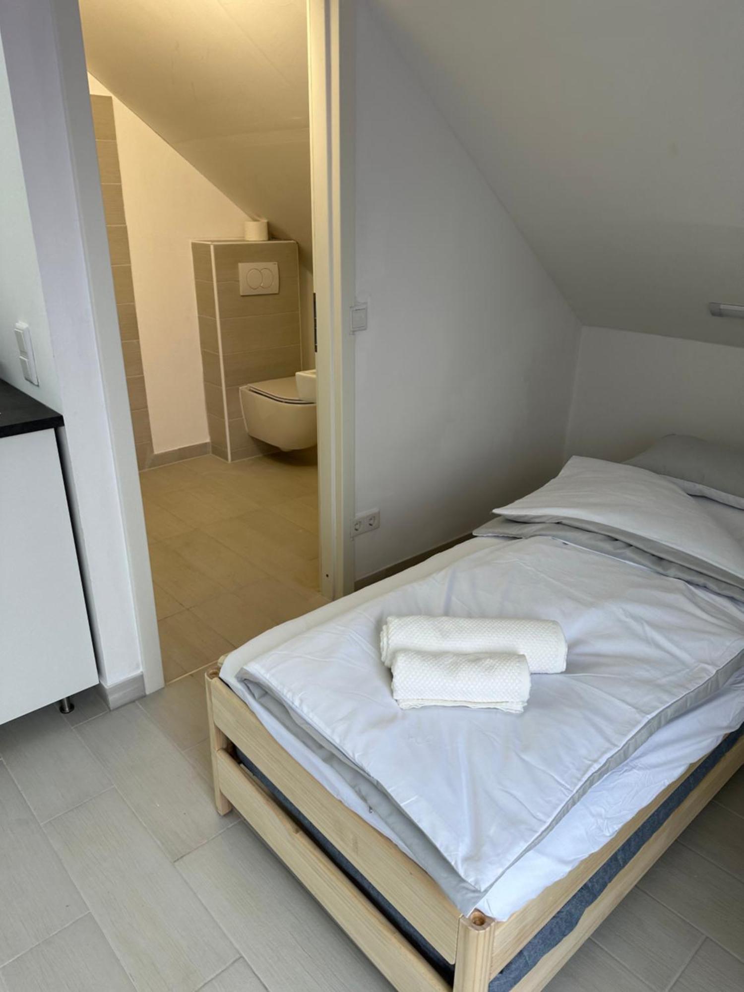 Apartment Apartment-checkin-duesseldorf Dusseldorf