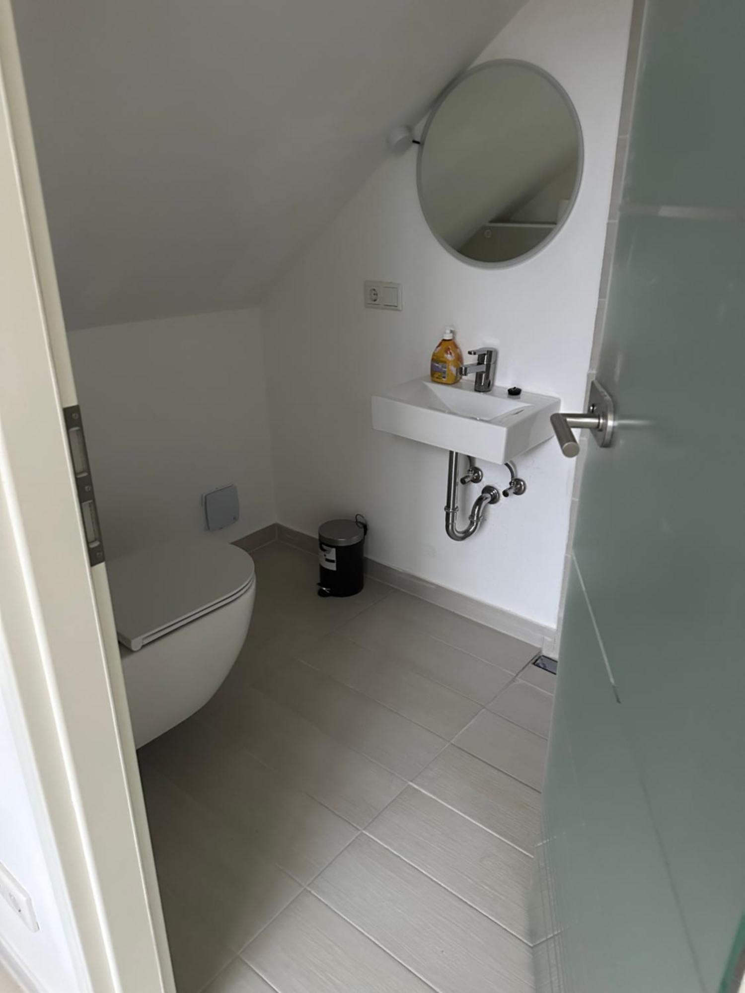 Apartment-checkin-duesseldorf * Dusseldorf